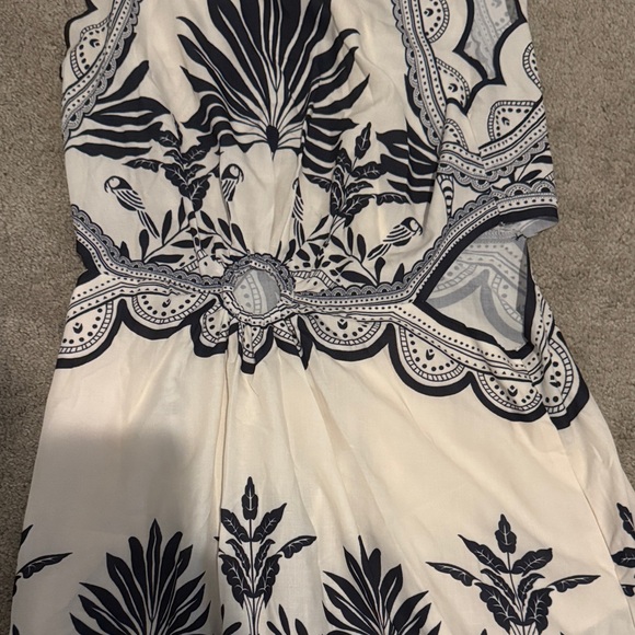 Commense White and Black Printed Maxi Dress - Picture 2 of 4